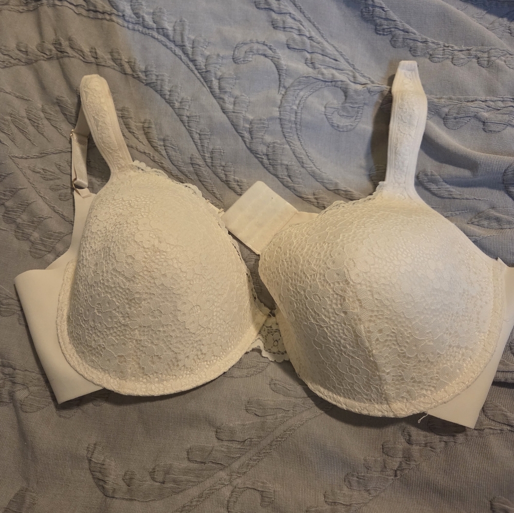 Elegant White Lace Bra